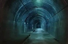 探索阴抖门视频：揭秘神秘情况与真实故事背后的秘密