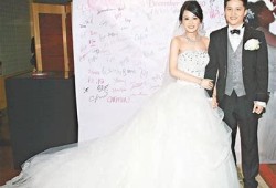麻豆传媒结婚请帖：浪漫婚礼邀请，让爱与幸福满溢