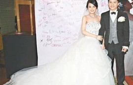 麻豆传媒结婚请帖：浪漫婚礼邀请，让爱与幸福满溢