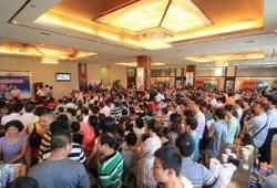 麻豆传媒剧情售楼小姐：揭秘房地产背后的故事与爱情纠葛