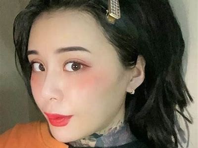 艾秋果冻：精致麻豆精品传媒与创意内容的完美结合