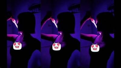 光剑变身特效揭秘：无遮盖视频精彩瞬间
